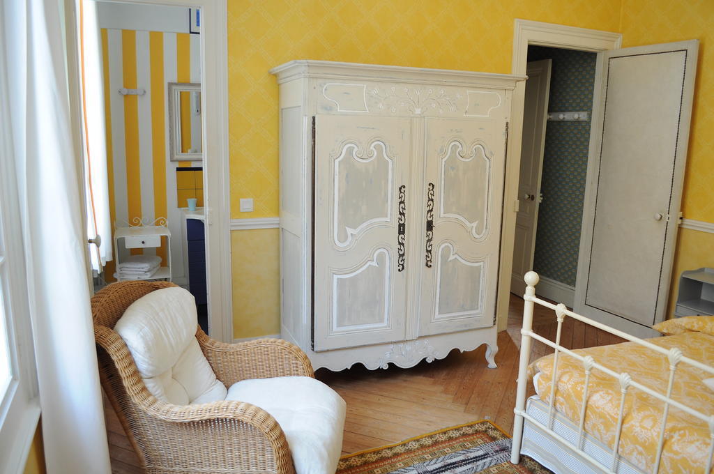 Bed and Breakfast La Linière La Rivière-Saint-Sauveur Habitación foto